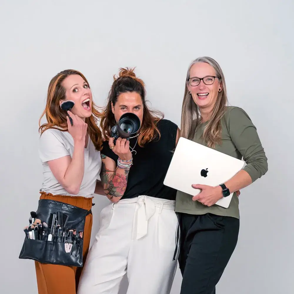 Glow Up Event. shine sytsle shoot.
Foto Event für selbständige Frauen in Langenfeld Solingen